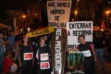 Dia Nacional de luta contra a Reforma da Previdncia- Praa Sete